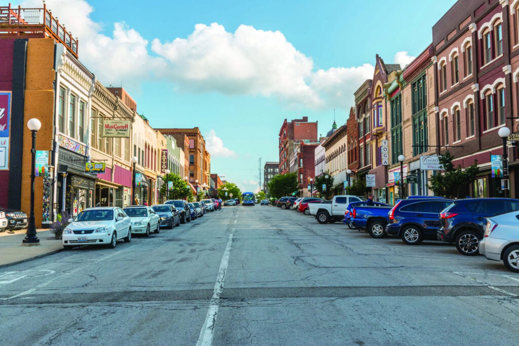 Downtown Bloomington | IllinoisDrivers Insurance