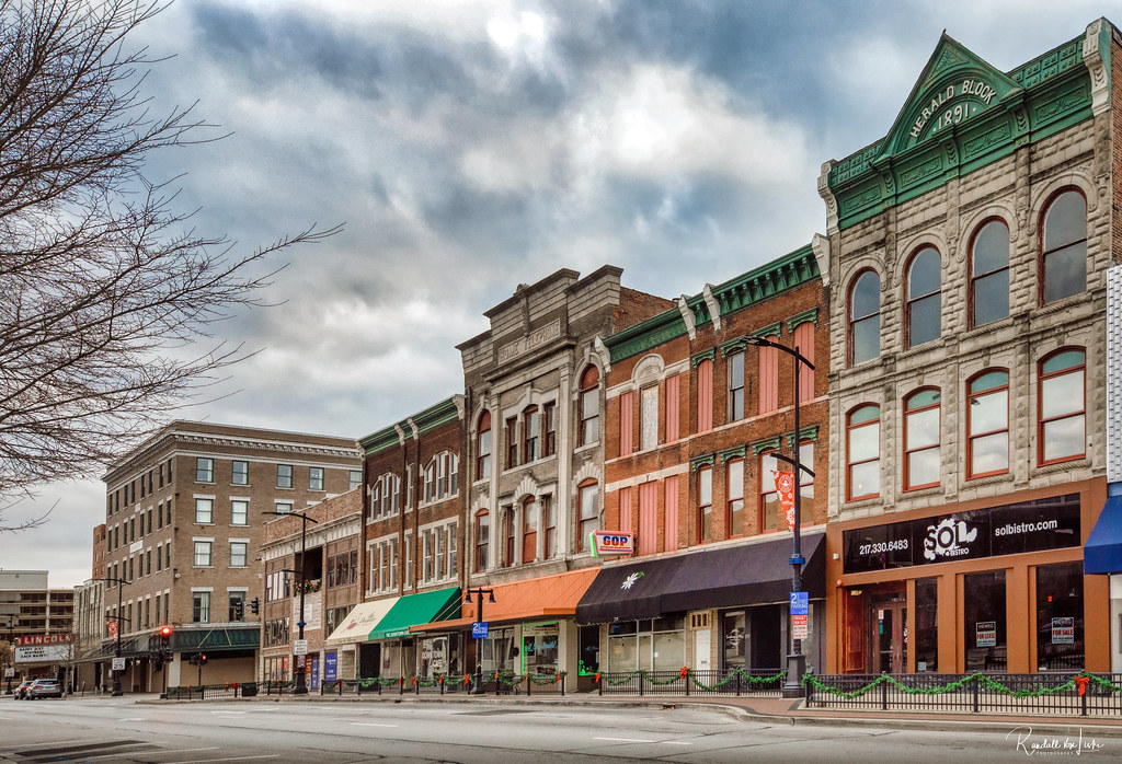 Downtown Decatur | IllinoisDrivers Insurance