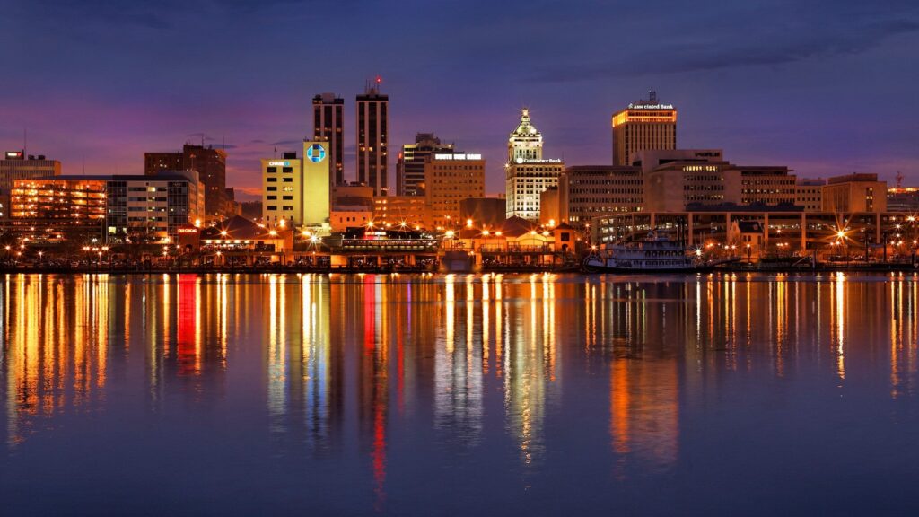 Downtown Peoria | IllinoisDrivers Insurance